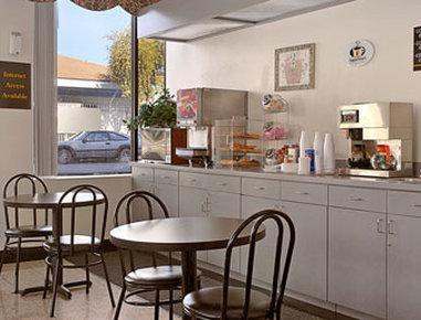 Super 8 By Wyndham Hollywood/la Area Motel Los Angeles
