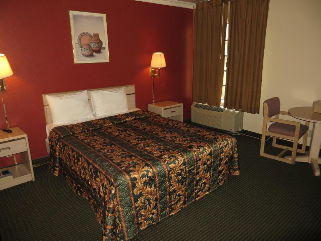 Super 8 By Wyndham Hollywood/la Area 2*